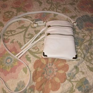 White crossbody bag